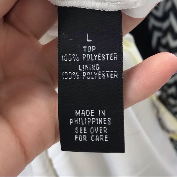 A. Byer Abstract Floral Top - Picture 8 of 9